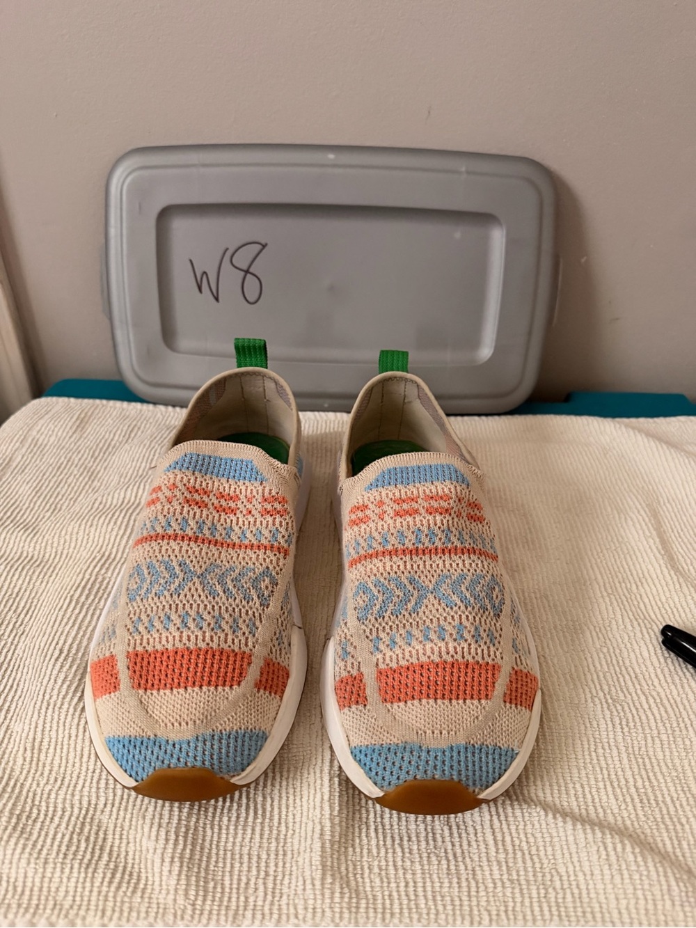 Sanuk Kids Slip-On Knit Sneakers in Cream, Coral & Light Blue